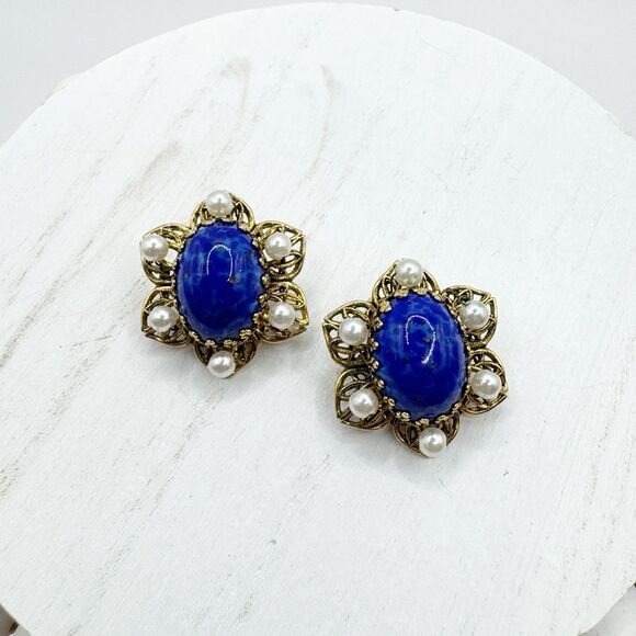 Vtg Cobalt Blue Domed Glass Clip On Earrings Gold Filigree Flowers Faux Pearls - Picture 3 of 9